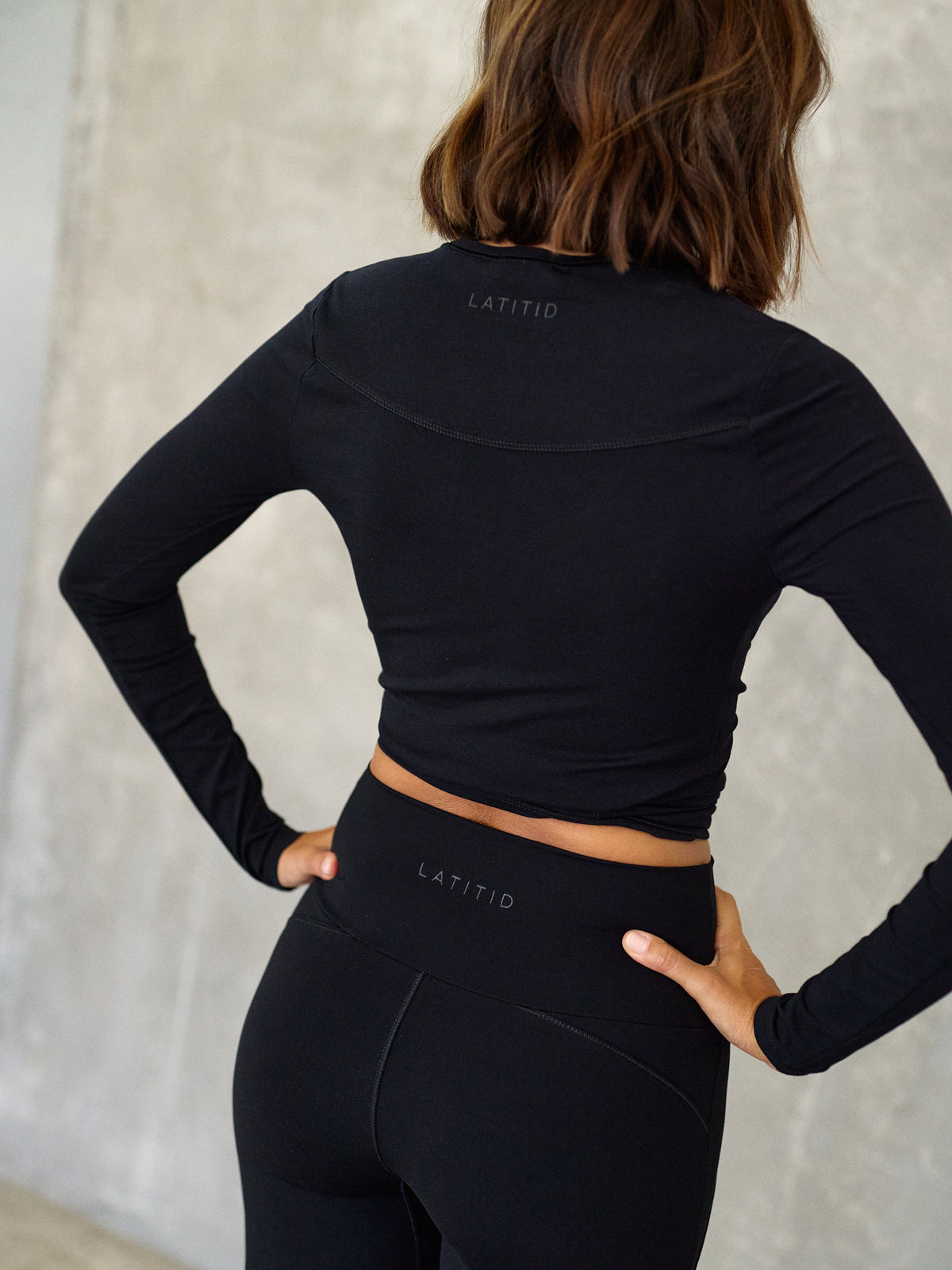 EFFORTLESS LEGGINGS | MIDNIGHT BLACK