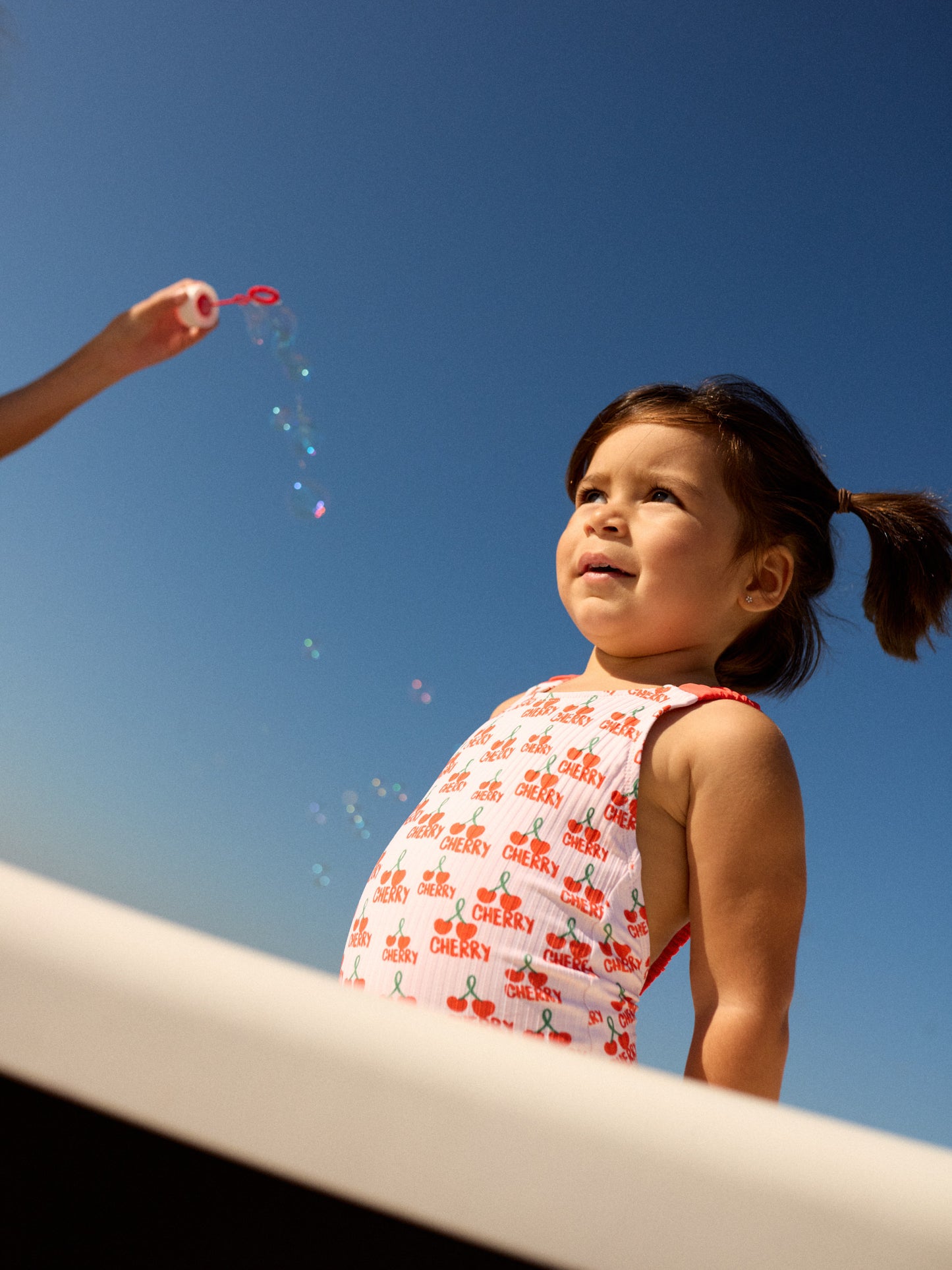 MOGLI KIDS SWIMSUIT | CHERRY WHITE
