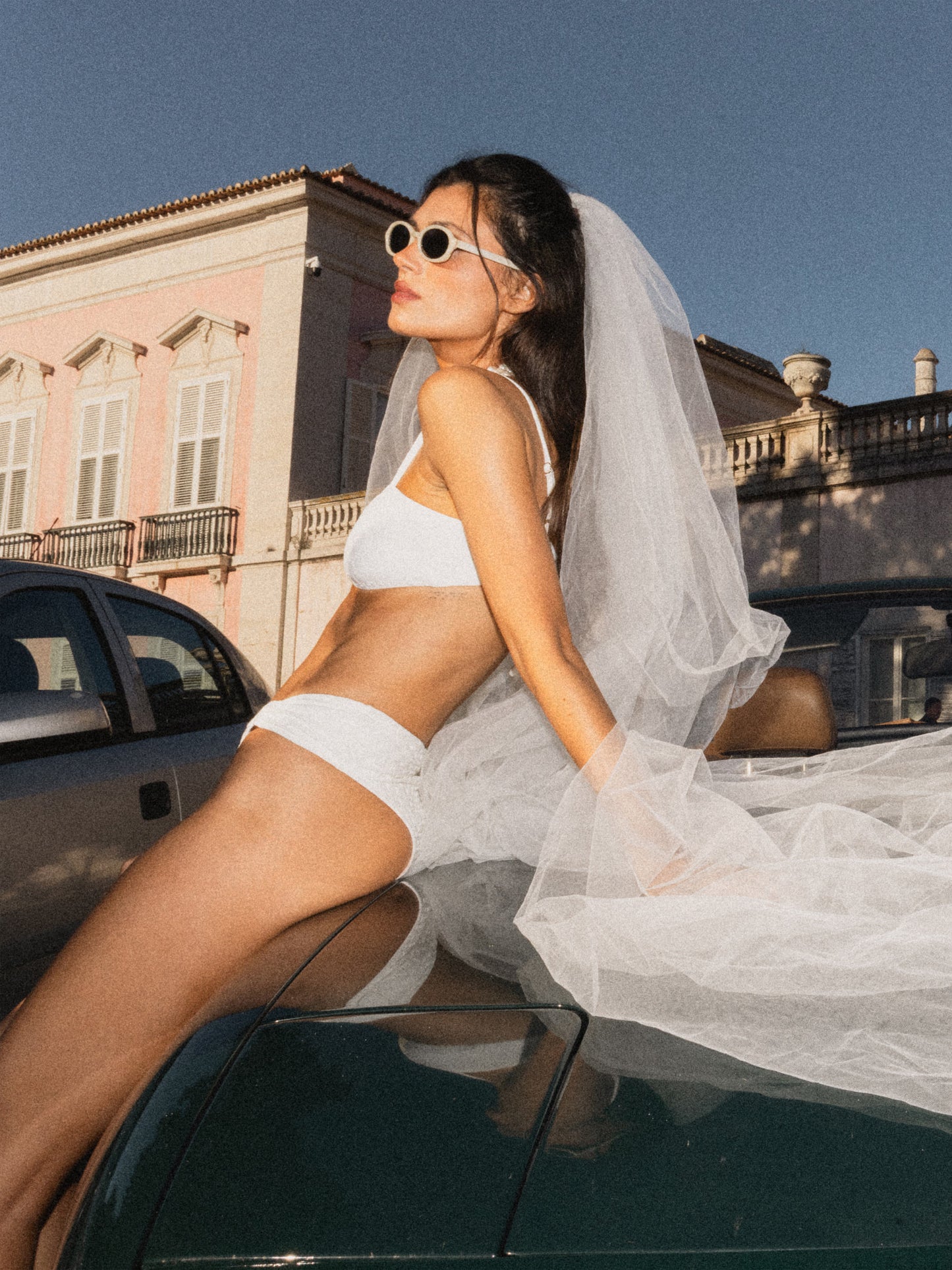 THE HIGH-WAIST “RECEPTION” BIKINI I SALTY WHITE