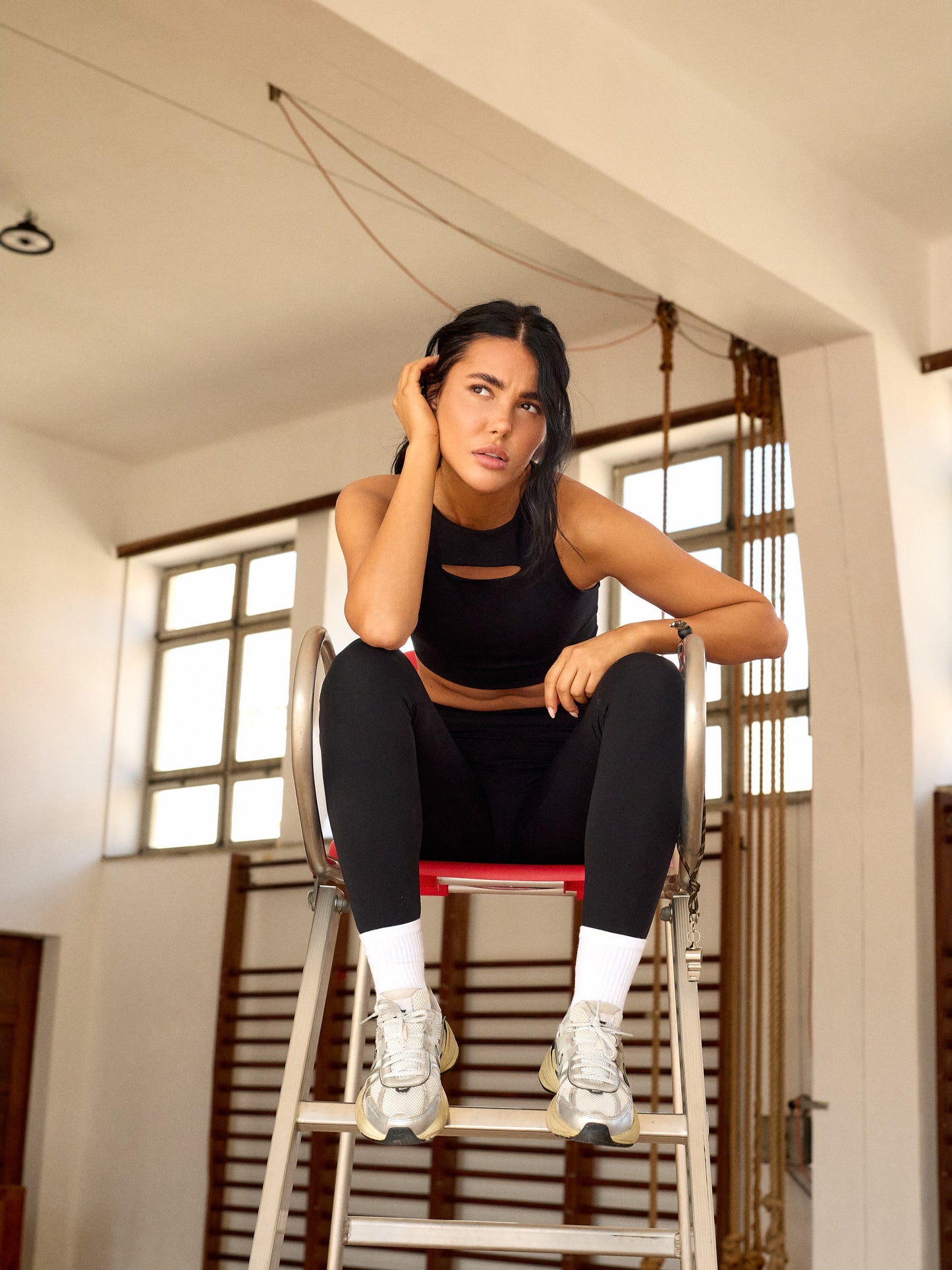 ON IT TOP | MIDNIGHT BLACK