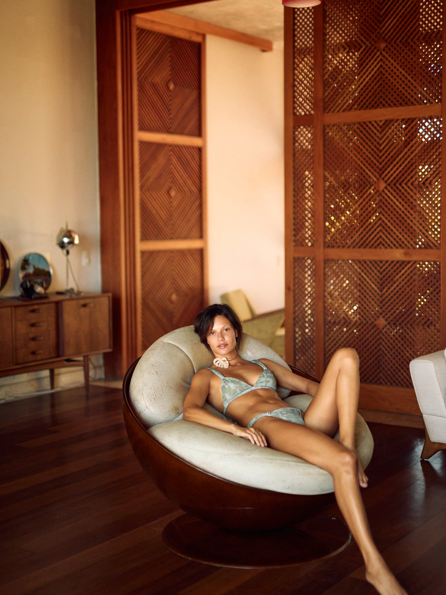 POSTO 9 | NUDE CITY