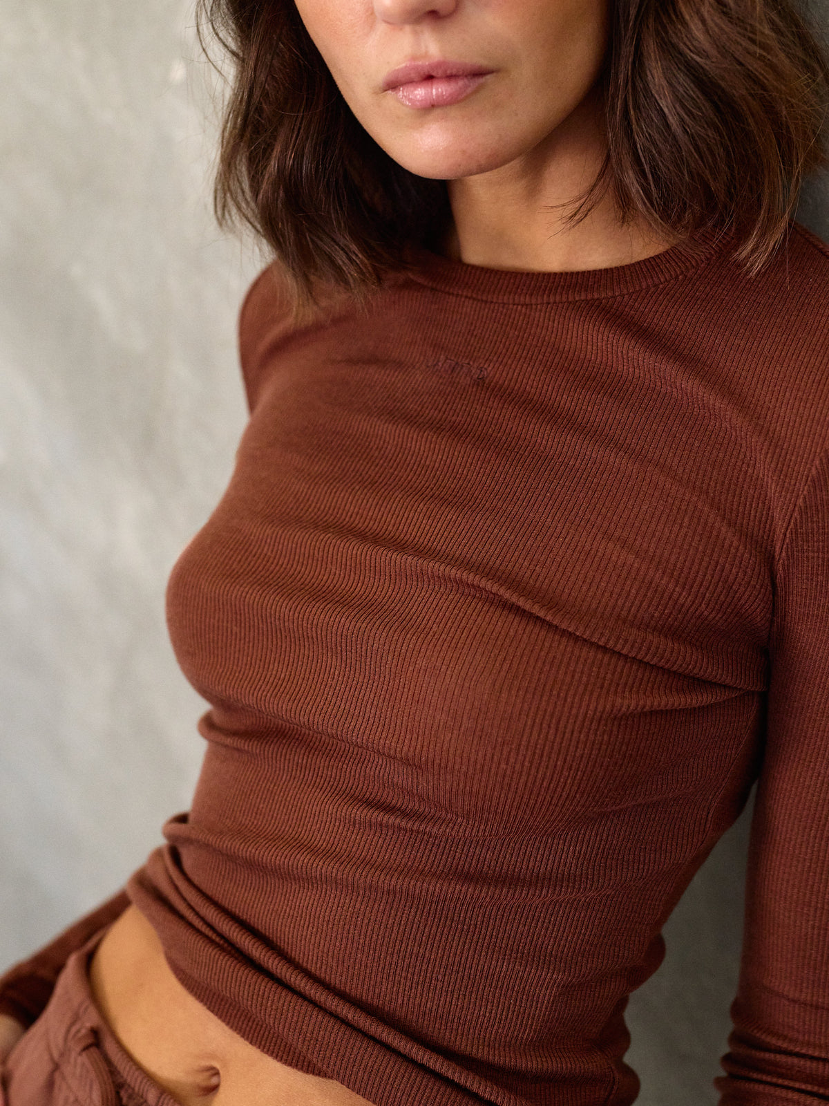 SECOND SKIN LONG SLEEVE | BROWN TIRAMISU