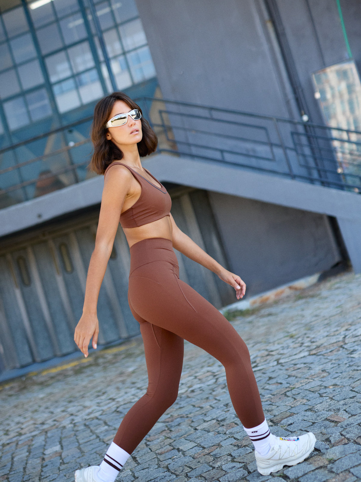 EFFORTLESS LEGGINGS | BROWN TIRAMISU