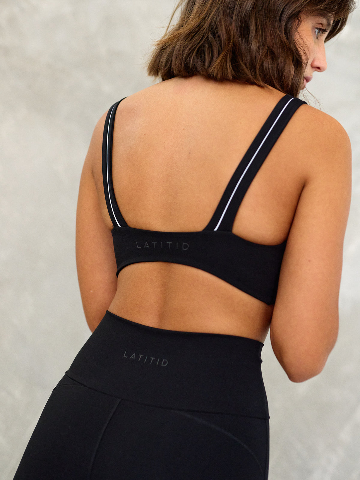 EFFORTLESS LEGGINGS | MIDNIGHT BLACK