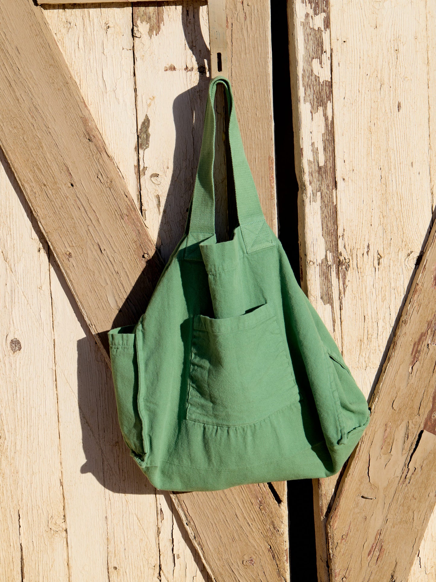 WILD WEST TOTE BAG | GREEN GRASS