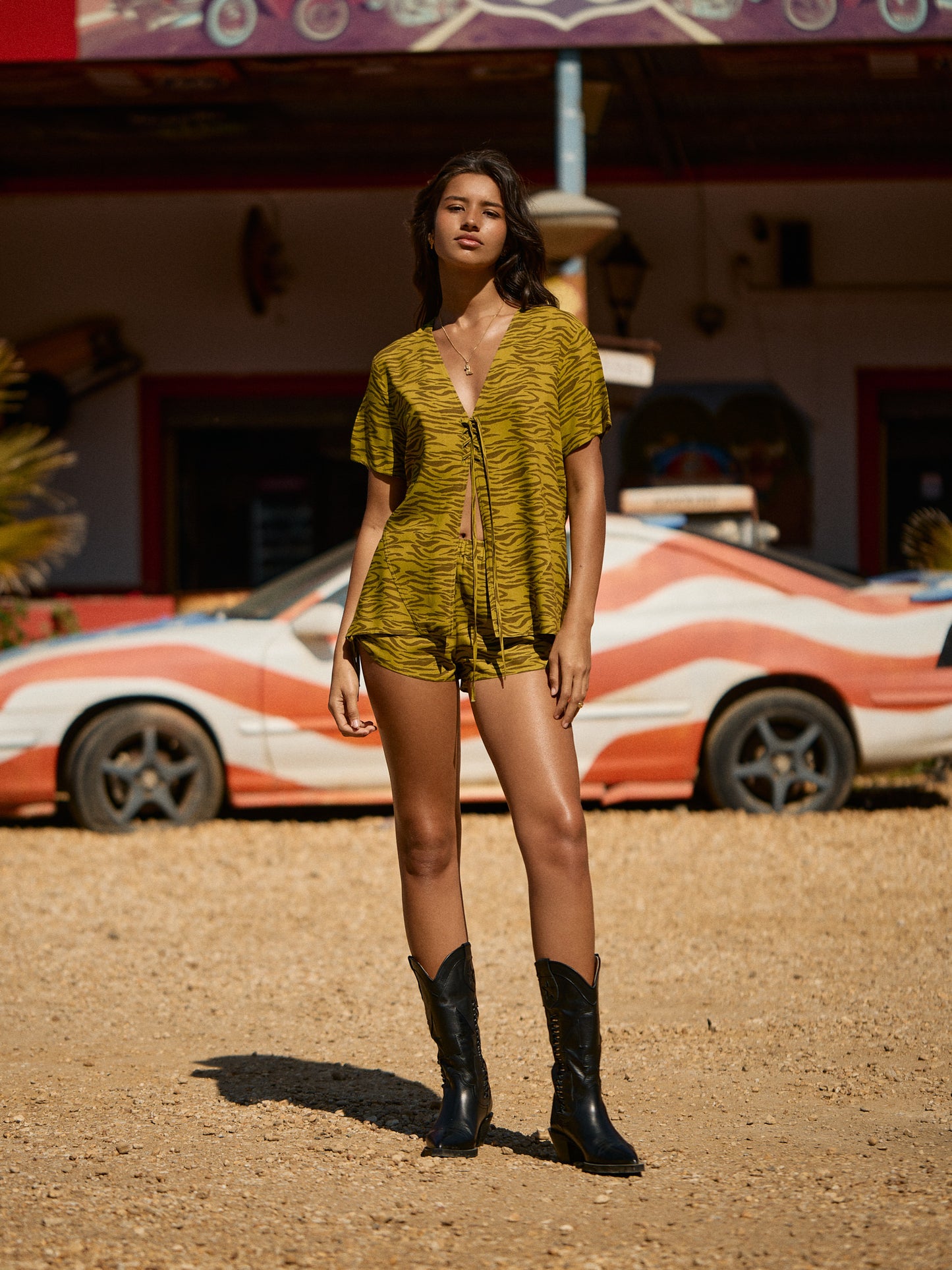 COUNTRY BLOUSE | OLIVE ZEBRA