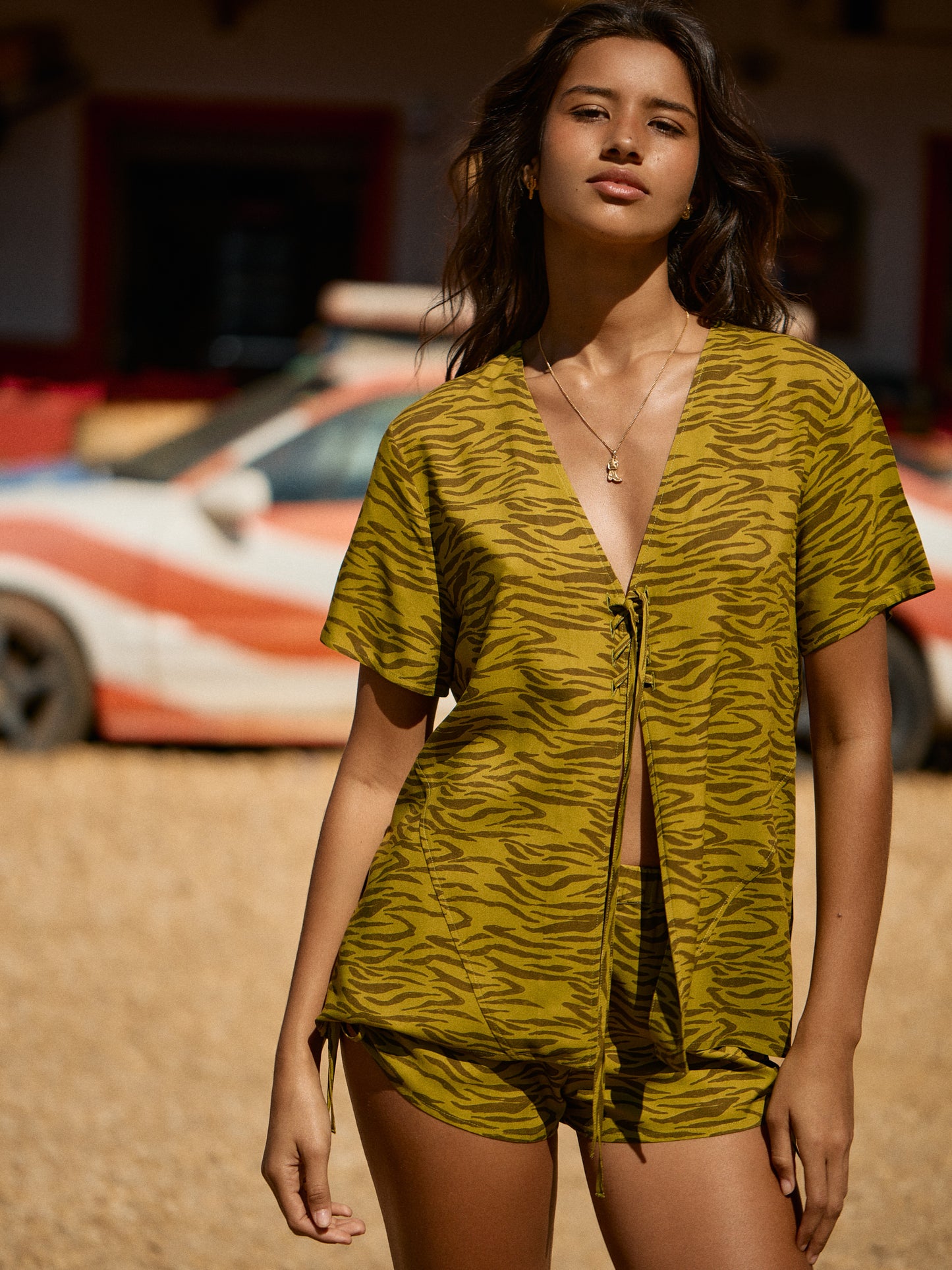 COUNTRY BLOUSE | OLIVE ZEBRA