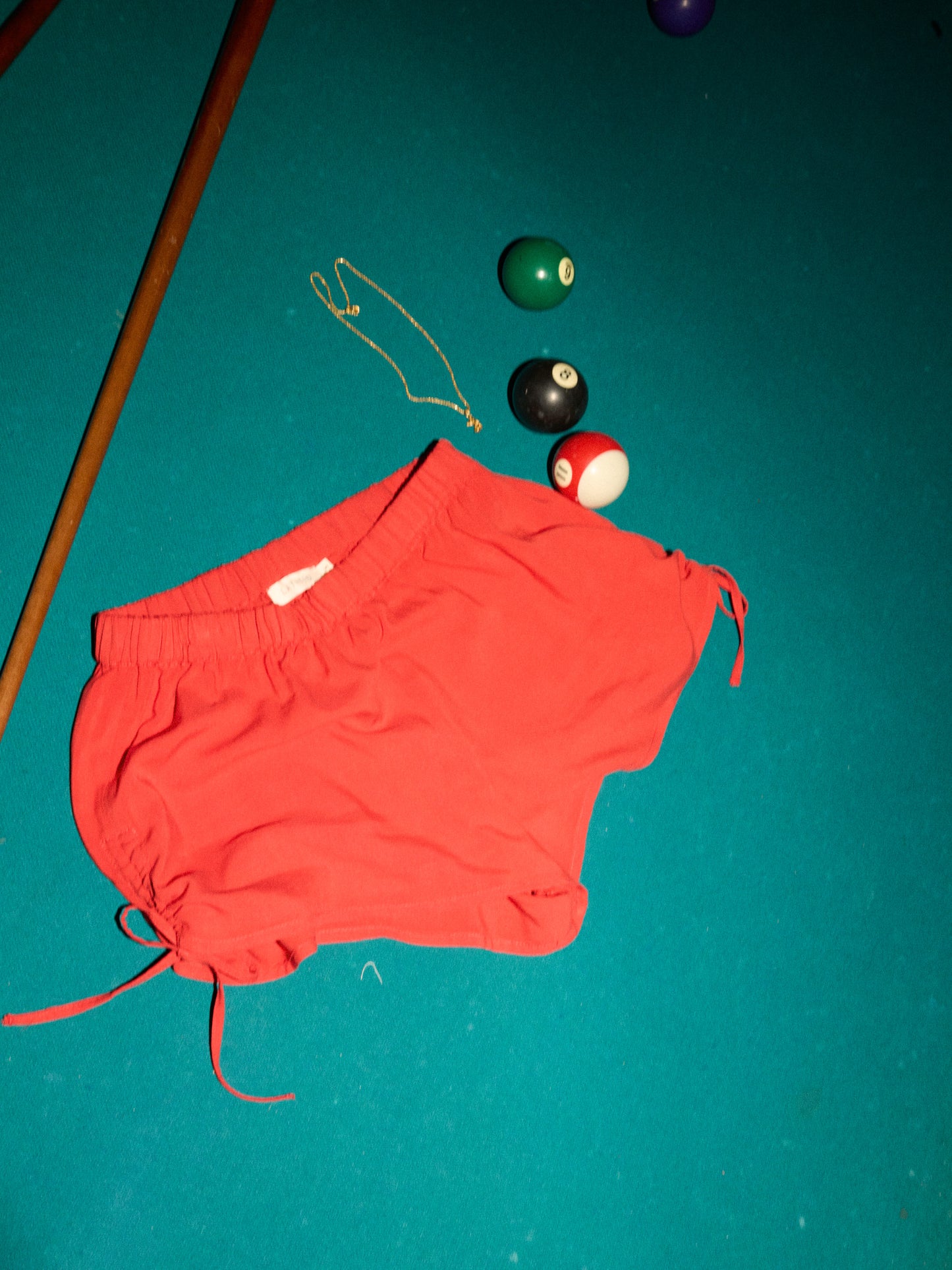 BOOGIE SHORTS | TRUE RED