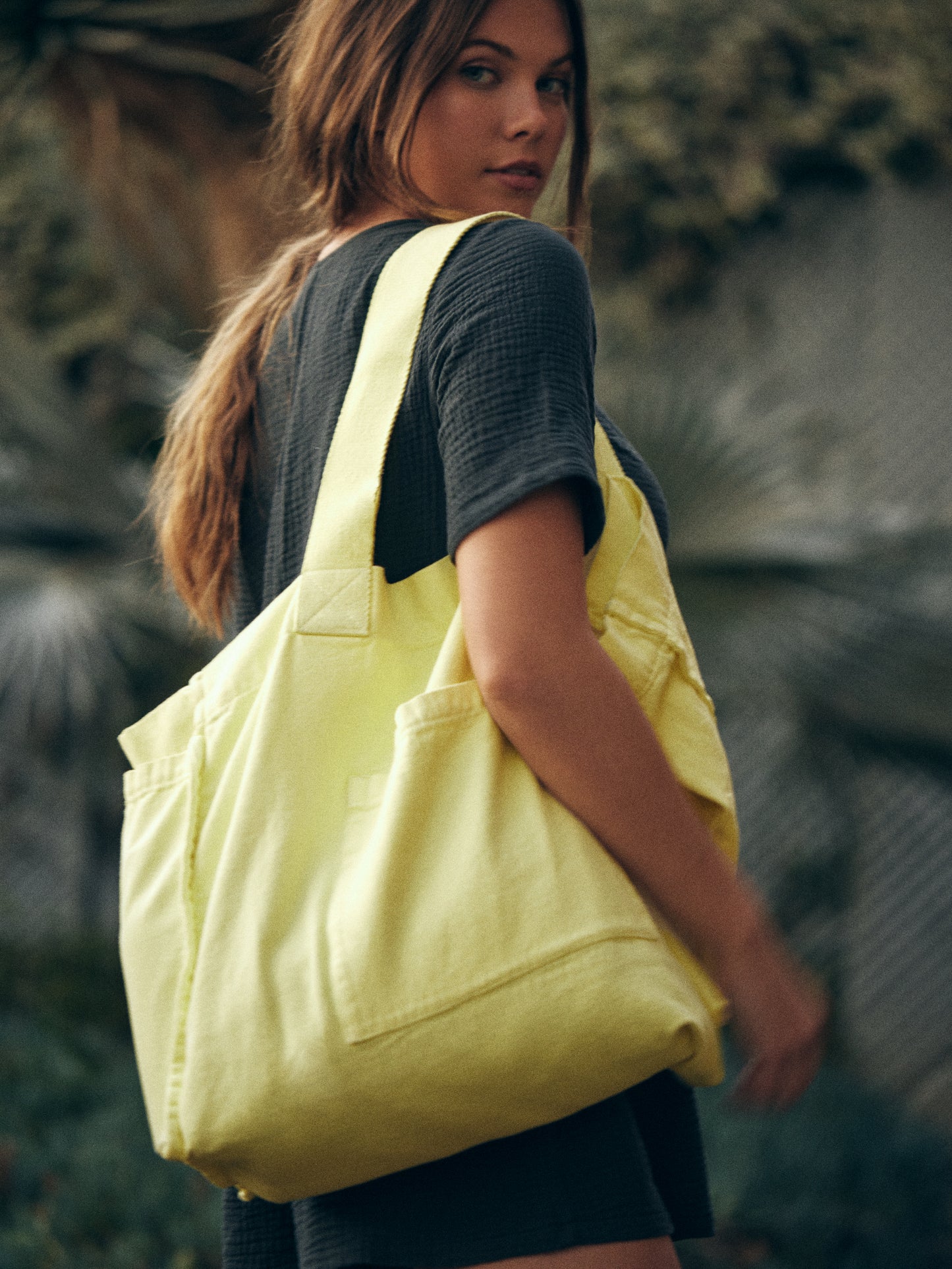 BEACH TOTE | C2