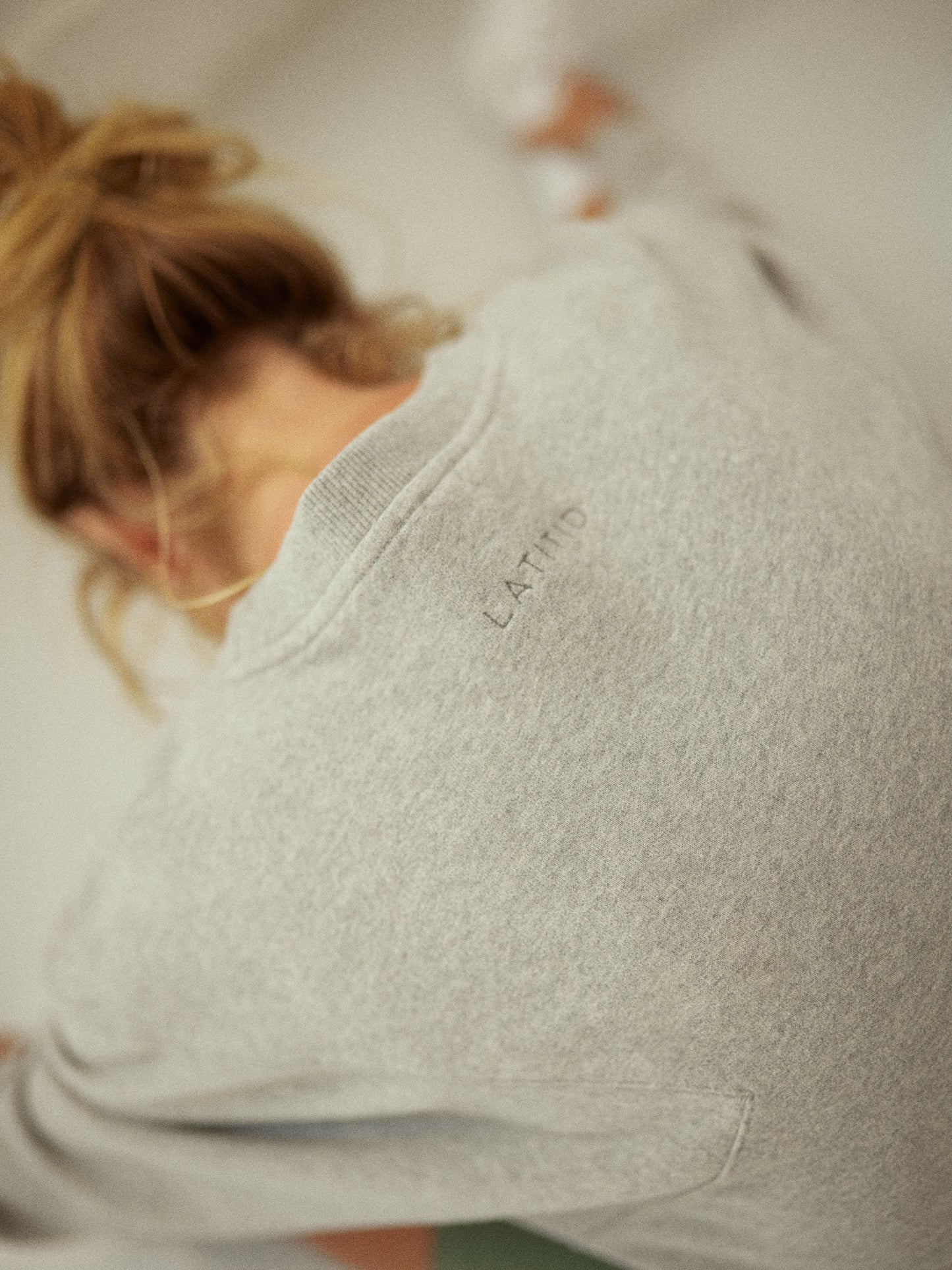OFF-DUTY SWEATER | C2